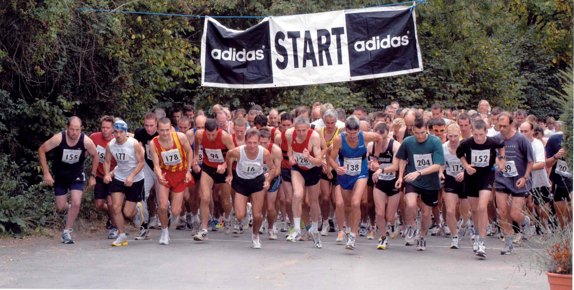 Kings Head Canter 5K Start 2003